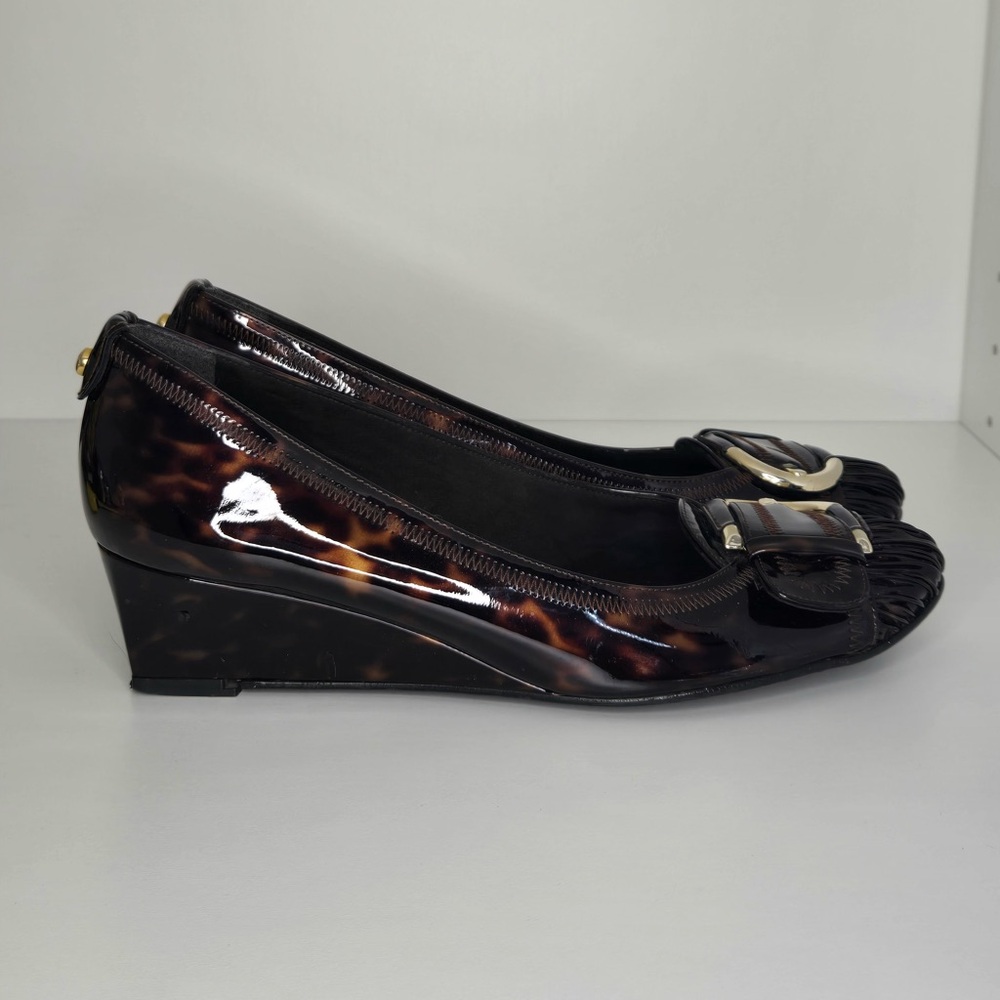 Stuart Weitzman Tortoiseshell Patent Leather Wedge Pumps | Size 7| Made in Spain - Picture 6 of 15